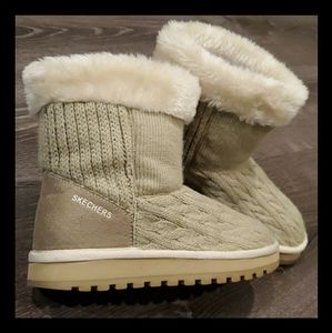 Skechers Sweater Boots Faux Fur